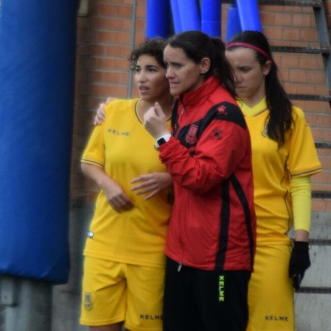 Champion Coach with Alcorcon